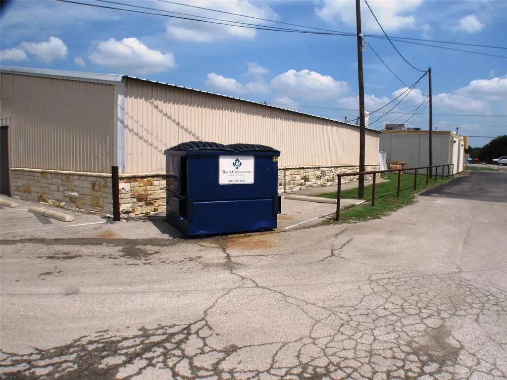 1342 E Us Highway 377 Granbury TX 76048