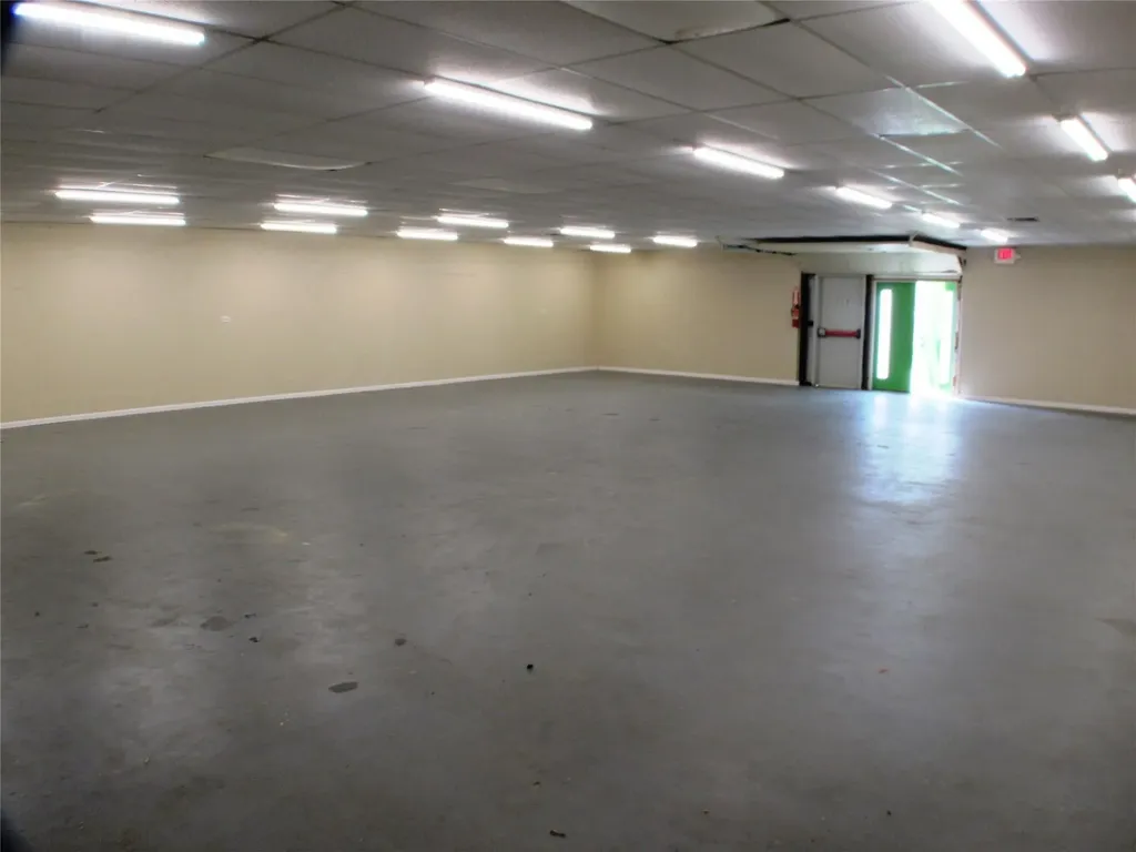 1342 E Us Highway 377 Granbury TX 76048