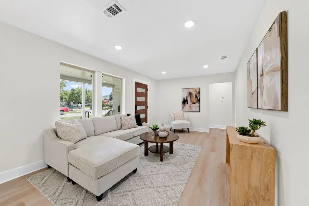3234 San Lucas Avenue Dallas TX 75228