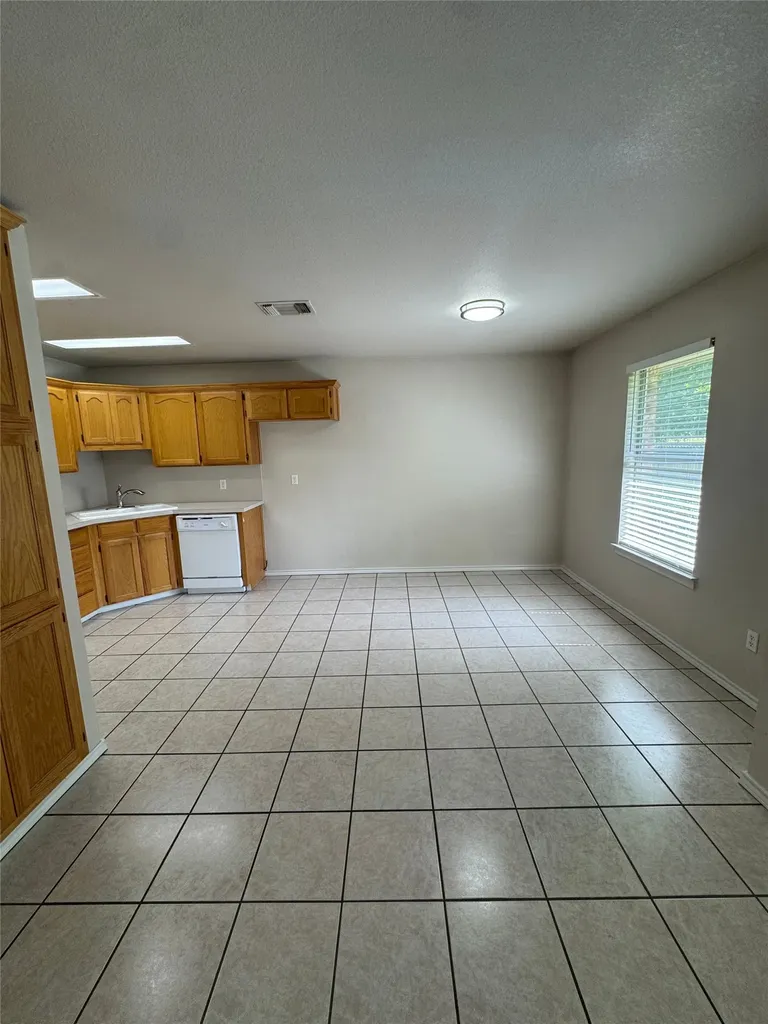 957 Austin Court Weatherford TX 76086