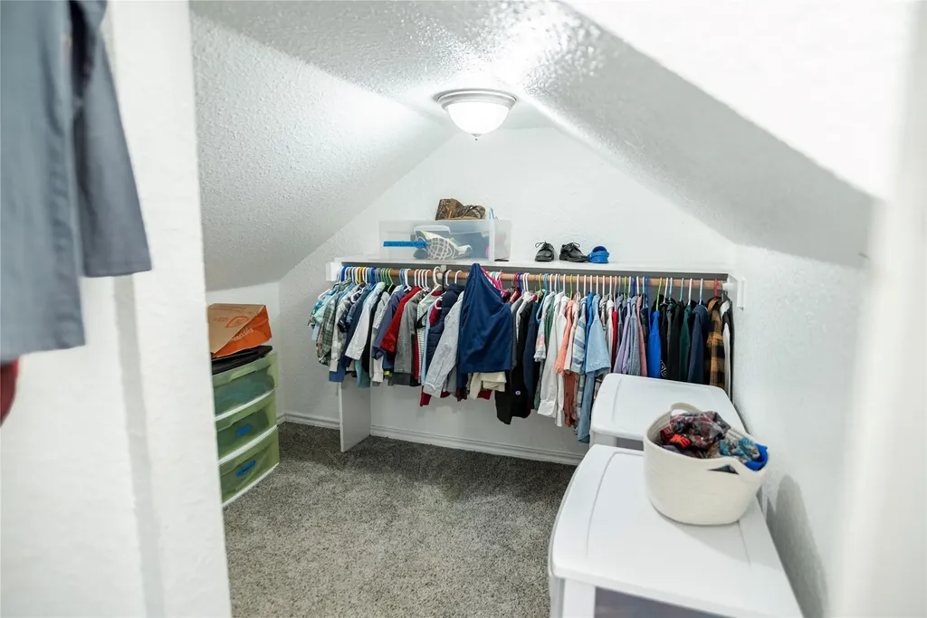 696 Indian Trail Decatur TX 76234