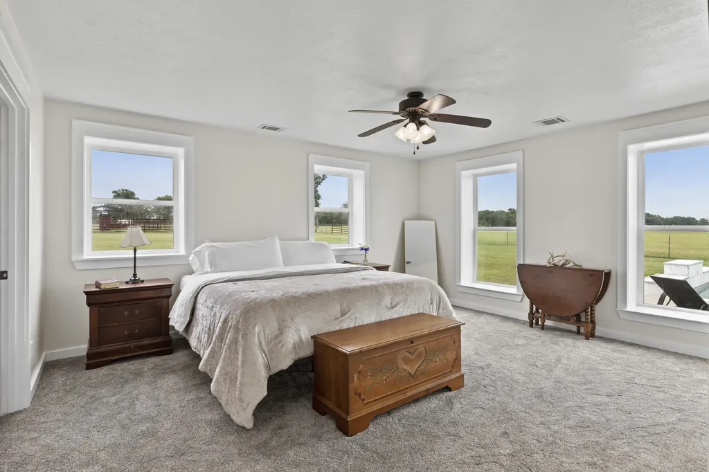 931 Vz County Road 2306 Canton TX 75103