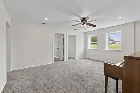 931 Vz County Road 2306 Canton TX 75103