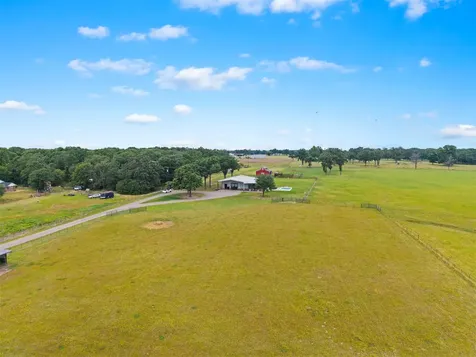 931 Vz County Road 2306 Canton TX 75103