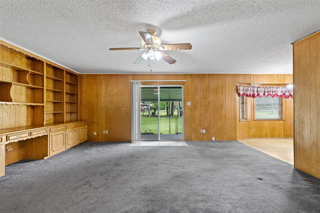 104 N Timberlane Lone Star TX 75668