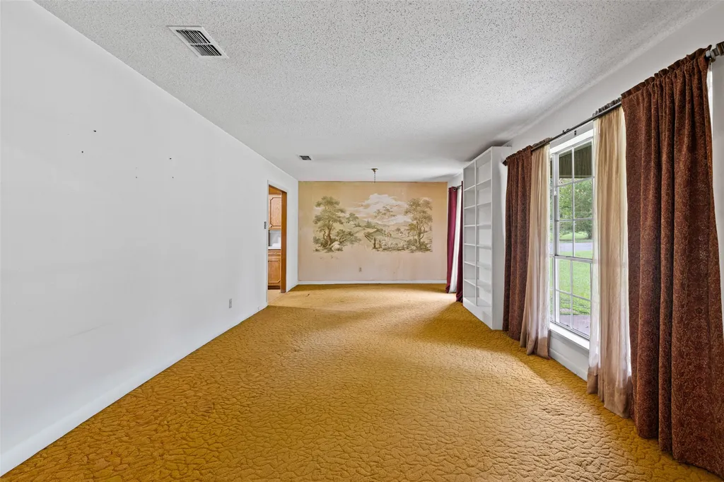 104 N Timberlane Lone Star TX 75668