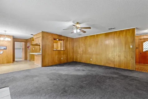 104 N Timberlane Lone Star TX 75668