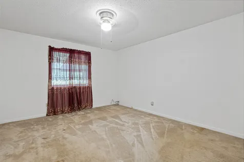 104 N Timberlane Lone Star TX 75668