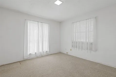 104 N Timberlane Lone Star TX 75668