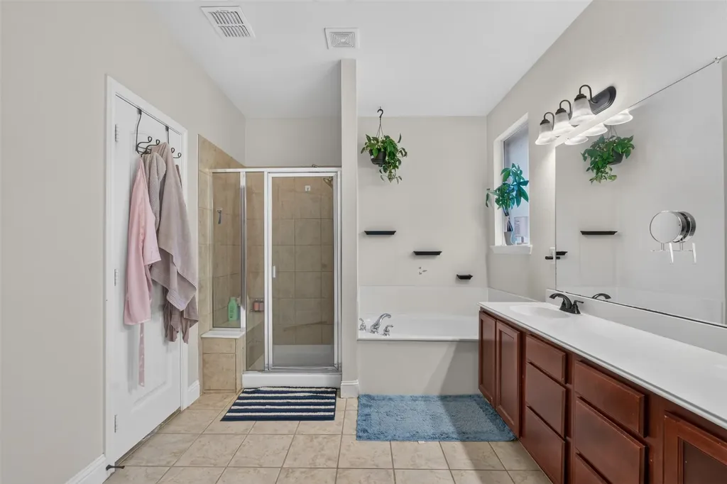 517 Austin Acre Sulphur Springs TX 75482