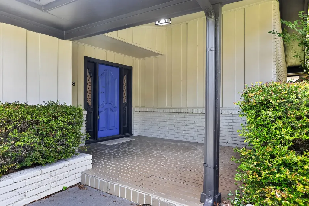 4348 Selkirk Drive W Fort Worth TX 76109