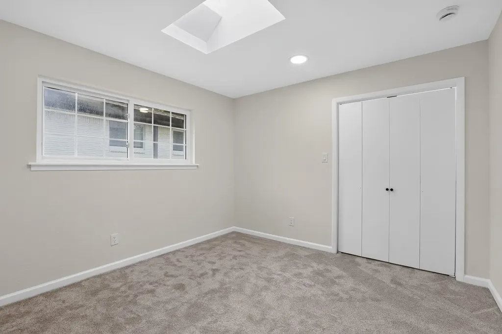 4348 Selkirk Drive W Fort Worth TX 76109