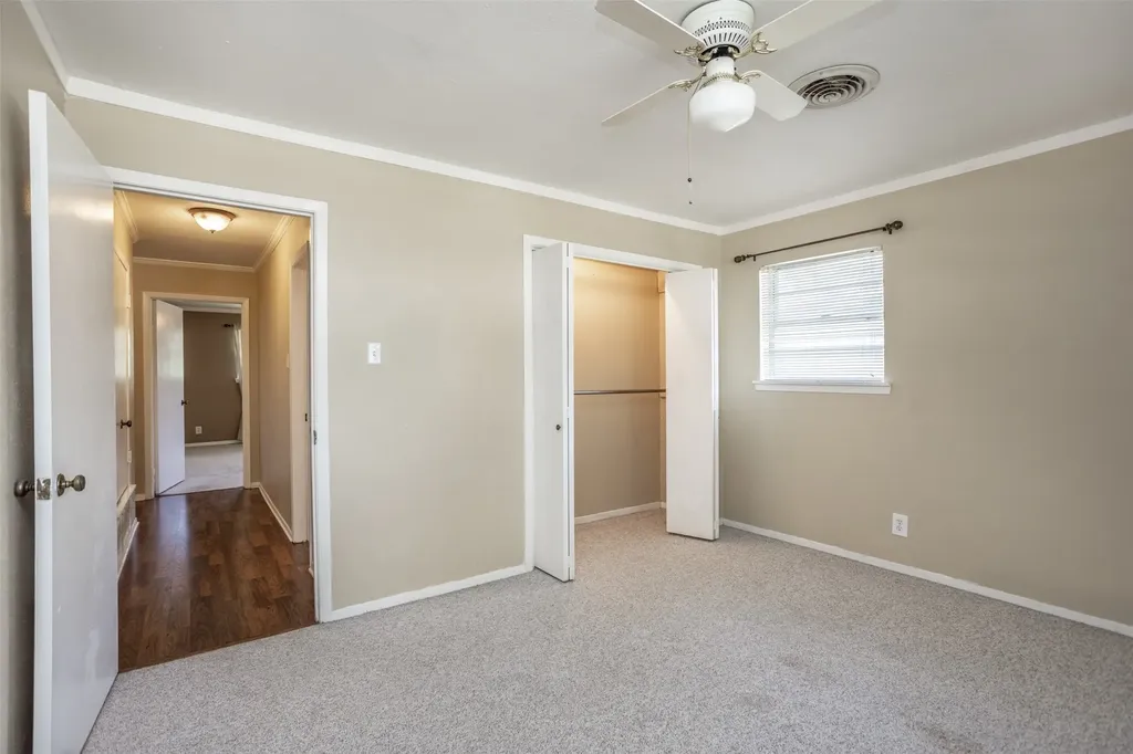 2005 Maplewood Drive Gainesville TX 76240