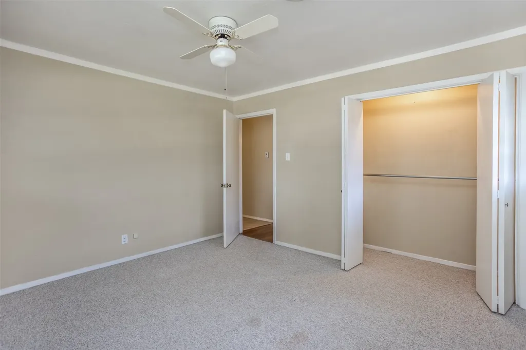 2005 Maplewood Drive Gainesville TX 76240