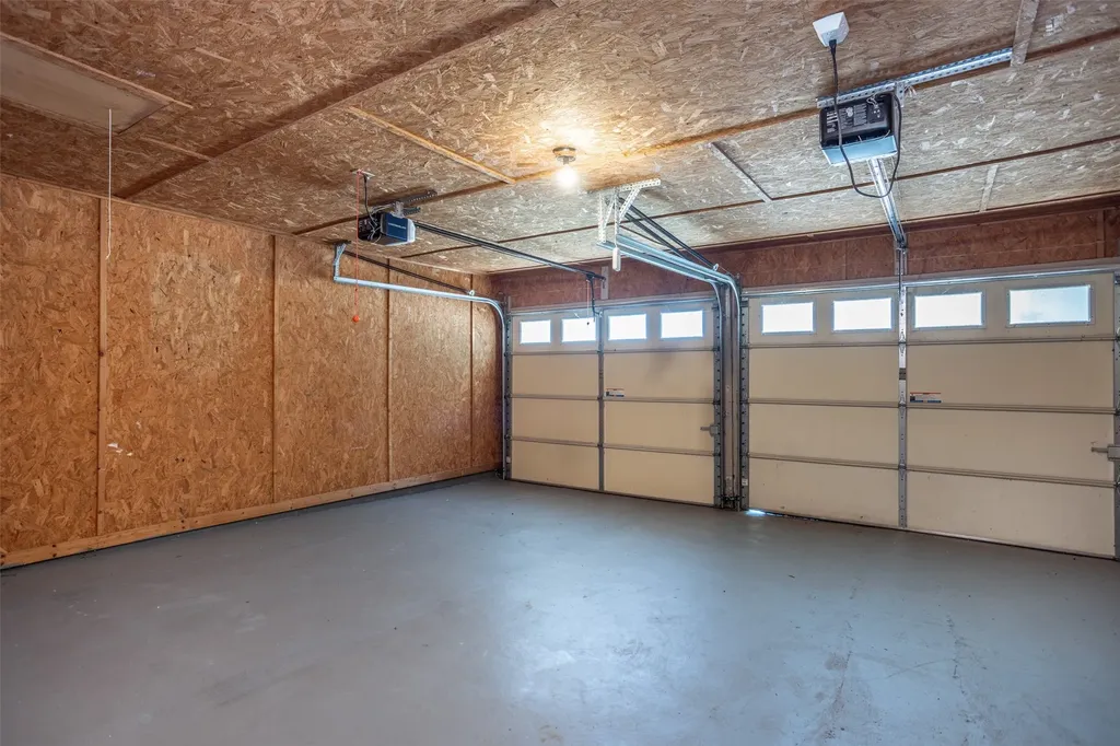 2005 Maplewood Drive Gainesville TX 76240
