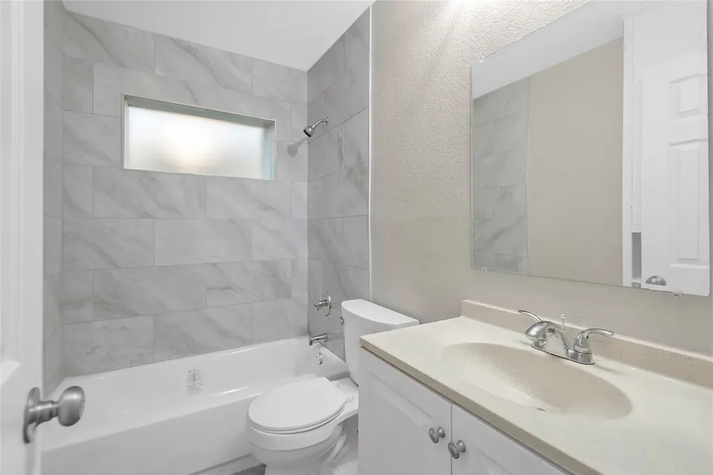 2308 Muret Street Irving TX 75062