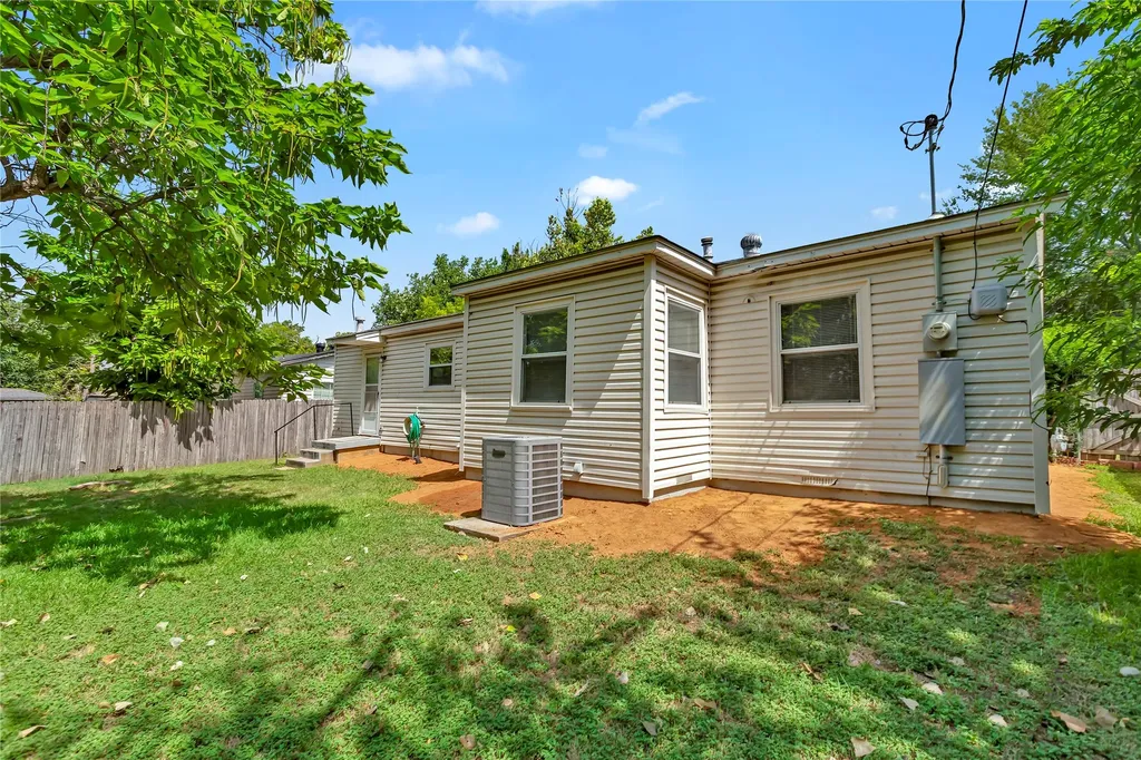 2308 Muret Street Irving TX 75062