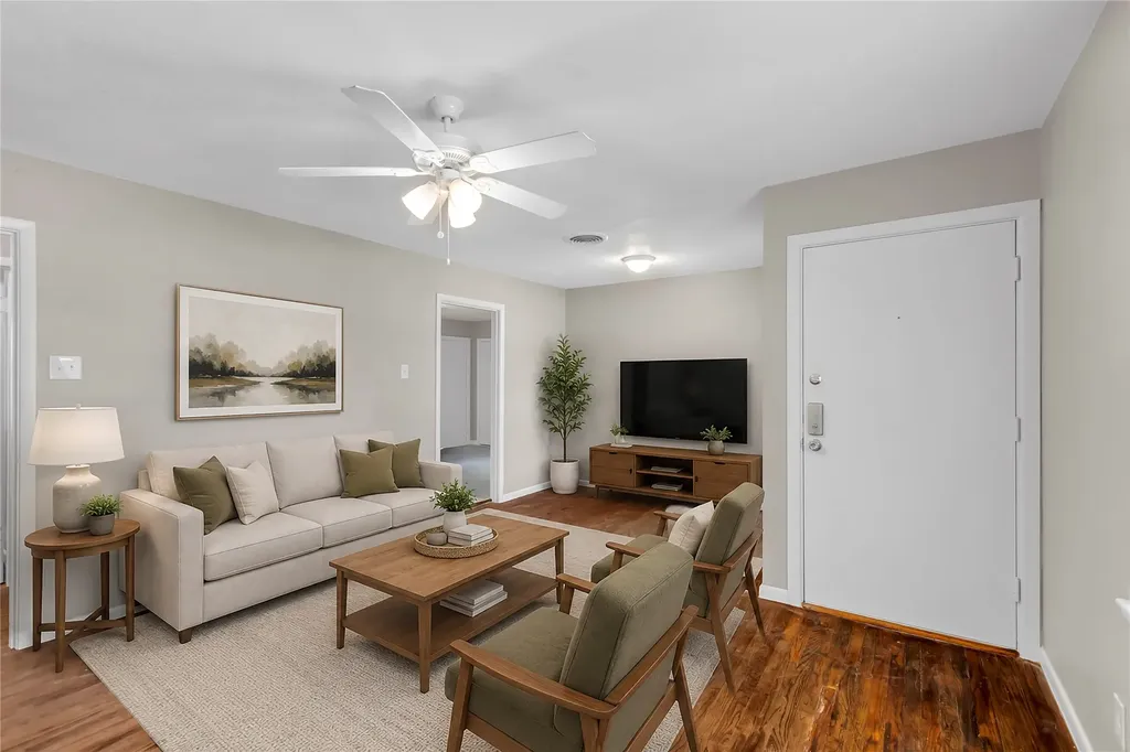 2308 Muret Street Irving TX 75062