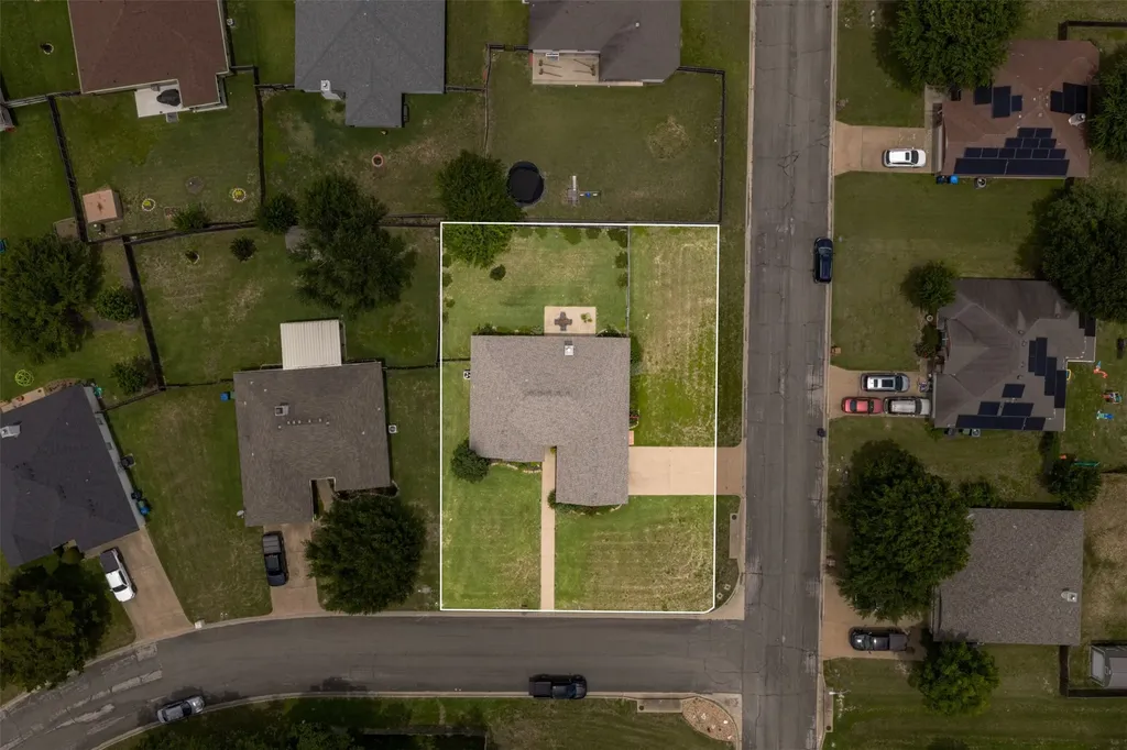 628 Willow Creek Drive Hewitt TX 76643