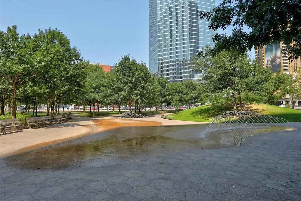 1200 Main Street Dallas TX 75202