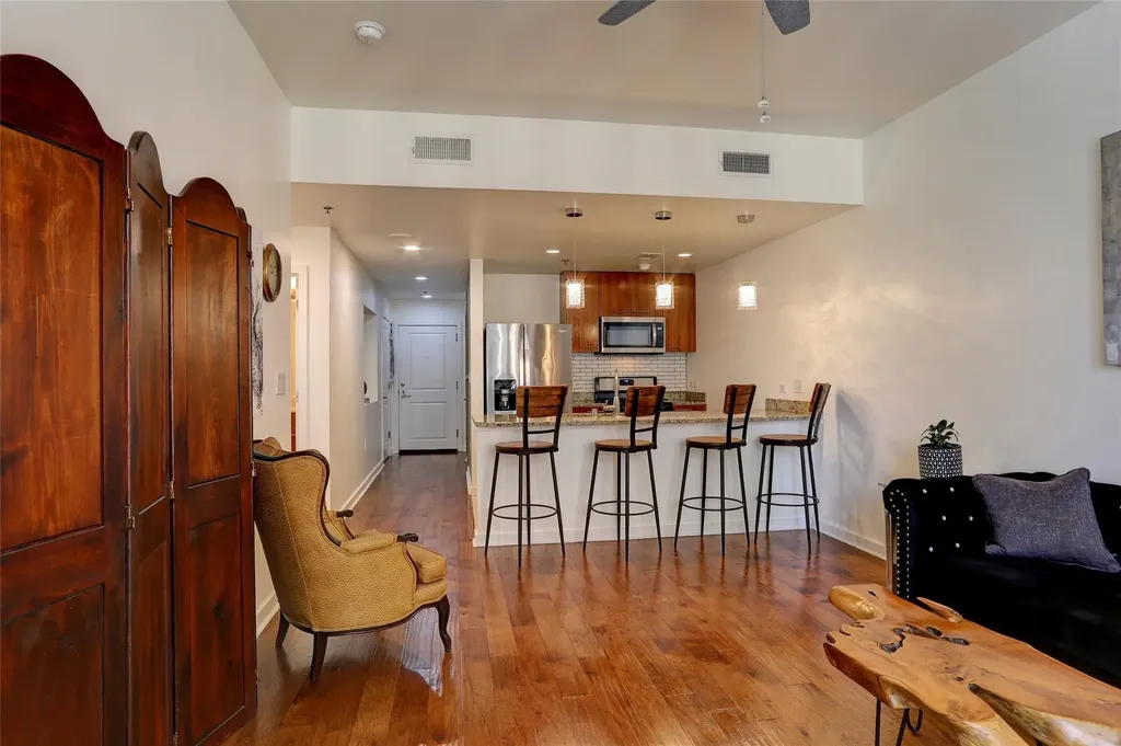 1200 Main Street Dallas TX 75202