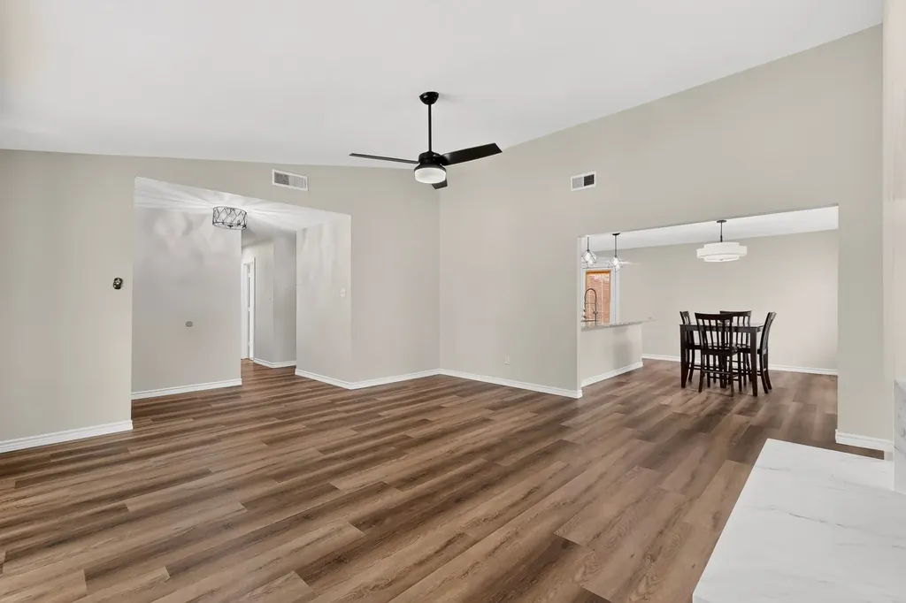 2802 Green Oaks Drive Garland TX 75040