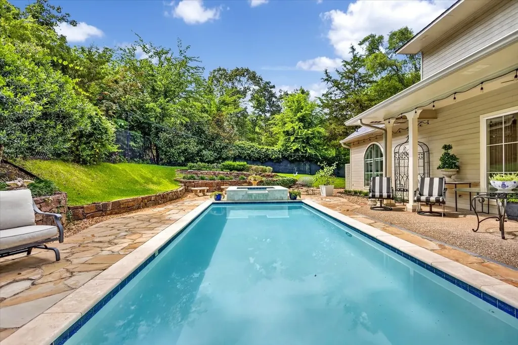 1436 Lakeshore Drive Hideaway TX 75771