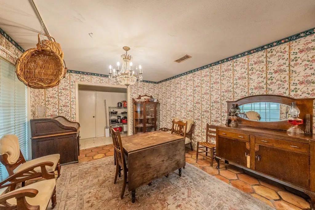 491 Elbow Court Weatherford TX 76087