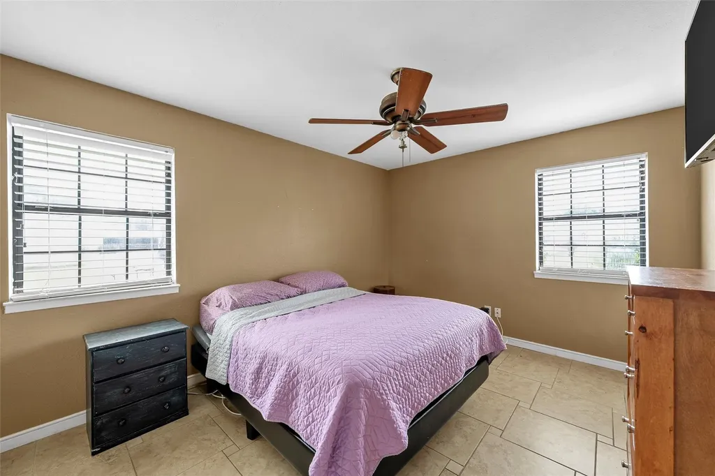 1002 Caron Street Robinson TX 76706
