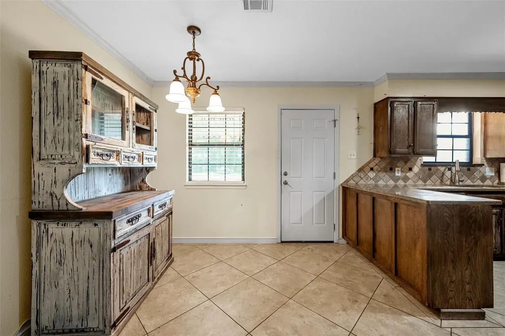 1002 Caron Street Robinson TX 76706
