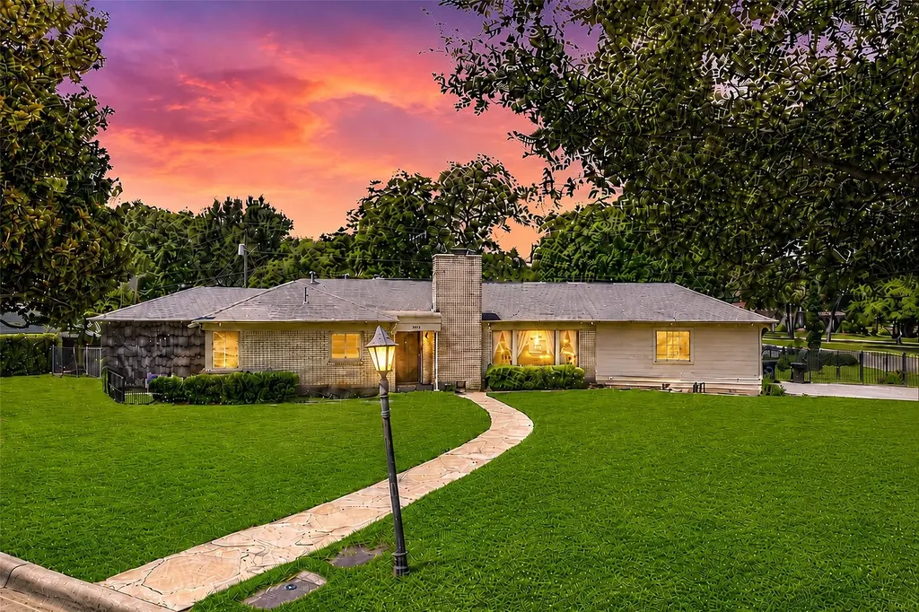 2600 Colonial Parkway Fort Worth TX 76109