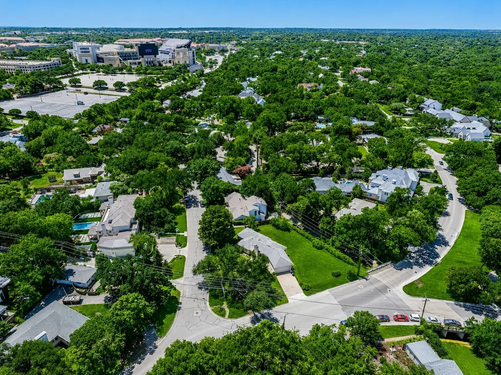 2600 Colonial Parkway Fort Worth TX 76109
