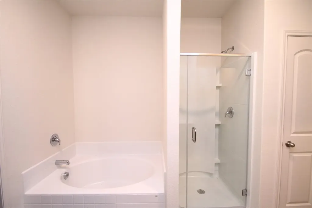 1825 Fergus Drive Ponder TX 76259