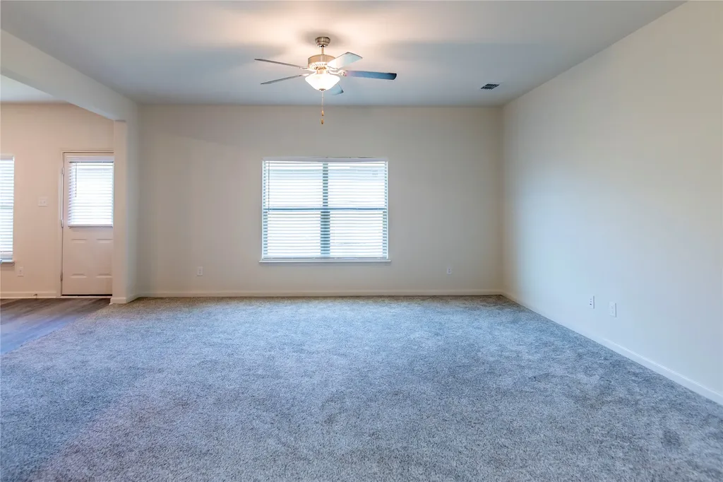 1825 Fergus Drive Ponder TX 76259