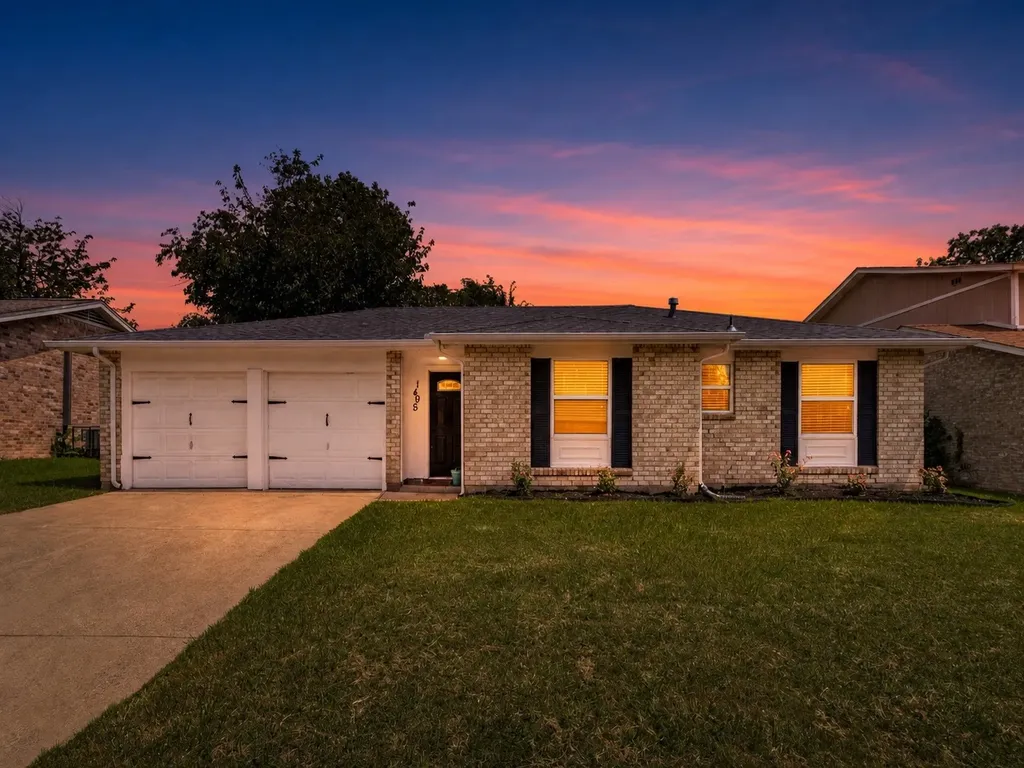 1405 Rambler Road Arlington TX 76014