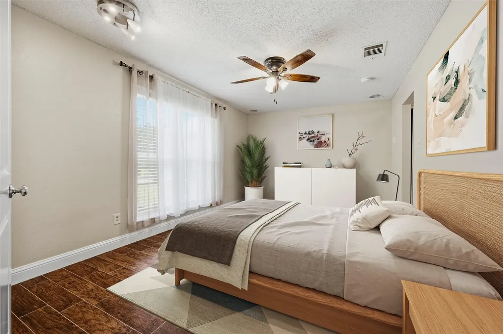 2713 Riviera Drive Garland TX 75040