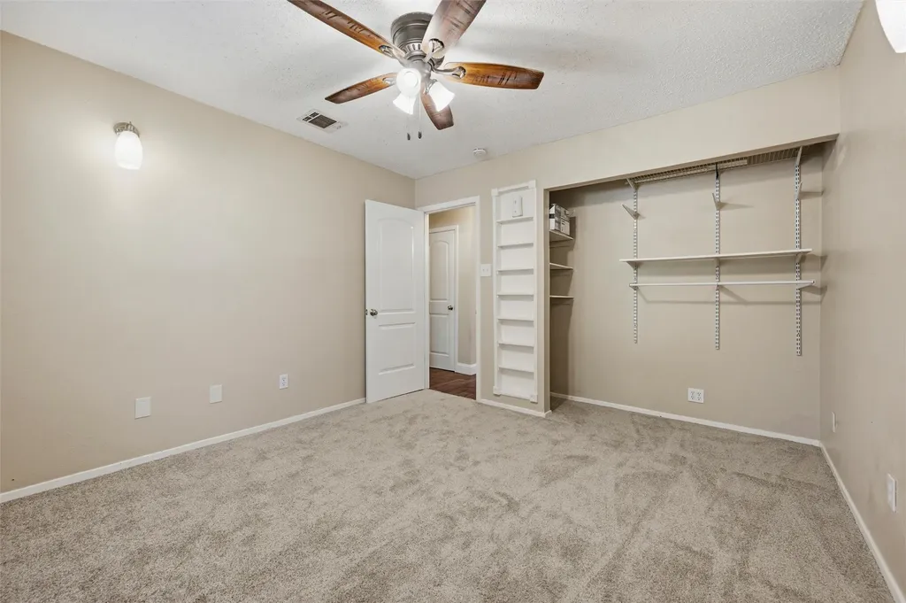 2713 Riviera Drive Garland TX 75040