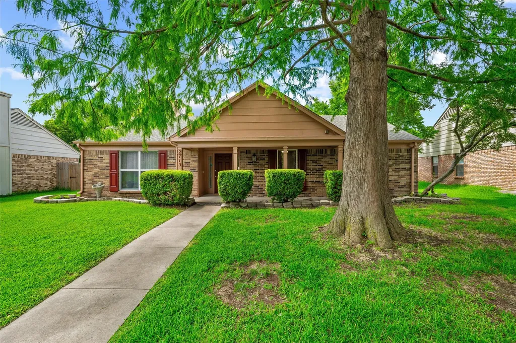2713 Riviera Drive Garland TX 75040