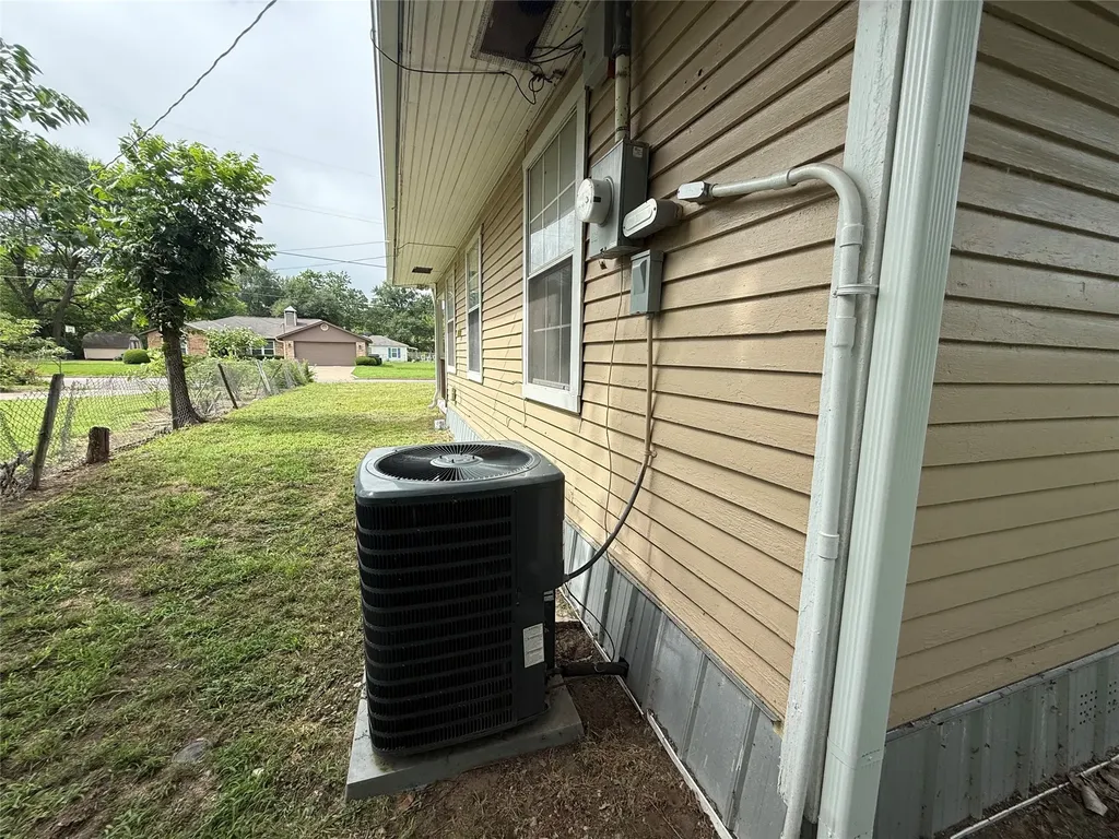 417 Putman Street Sulphur Springs TX 75482