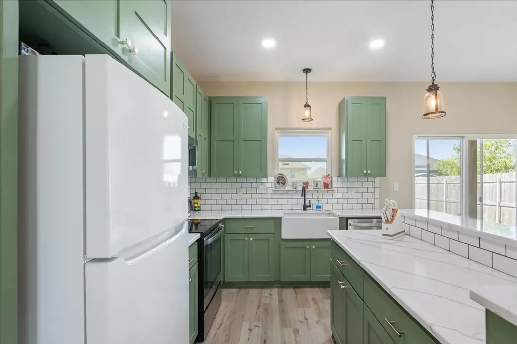 426 Alexander Hillsboro TX 76645