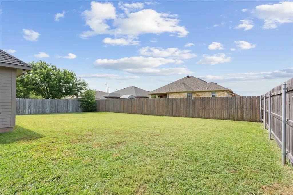 426 Alexander Hillsboro TX 76645