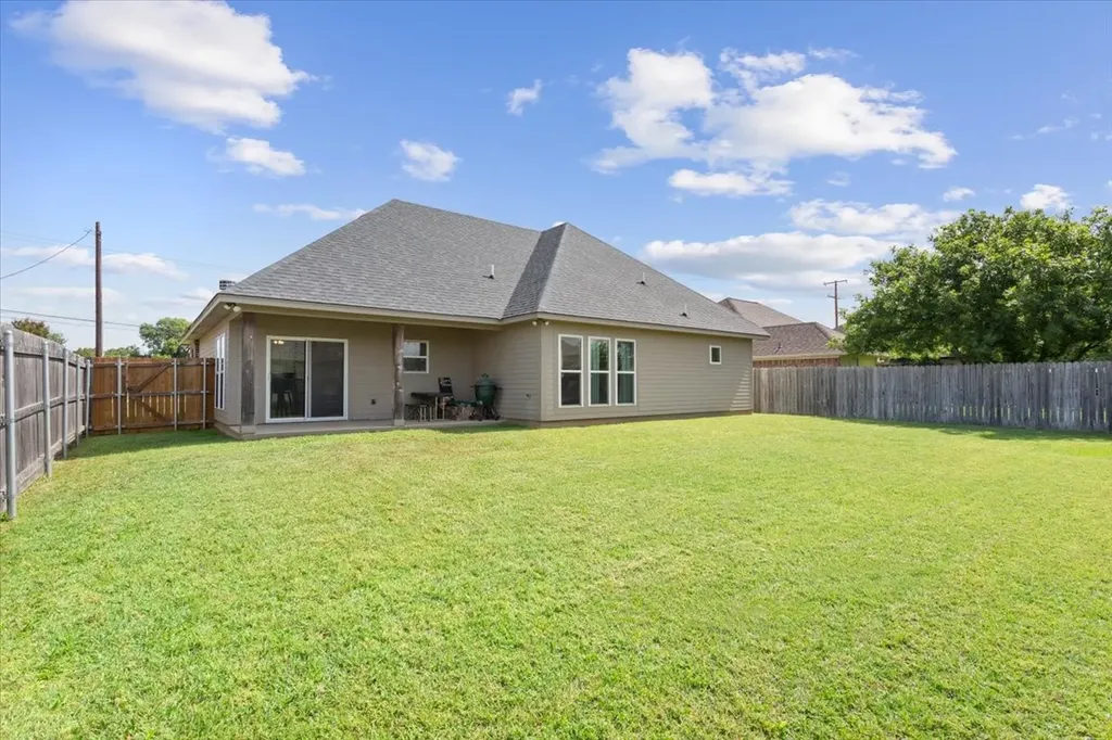 426 Alexander Hillsboro TX 76645