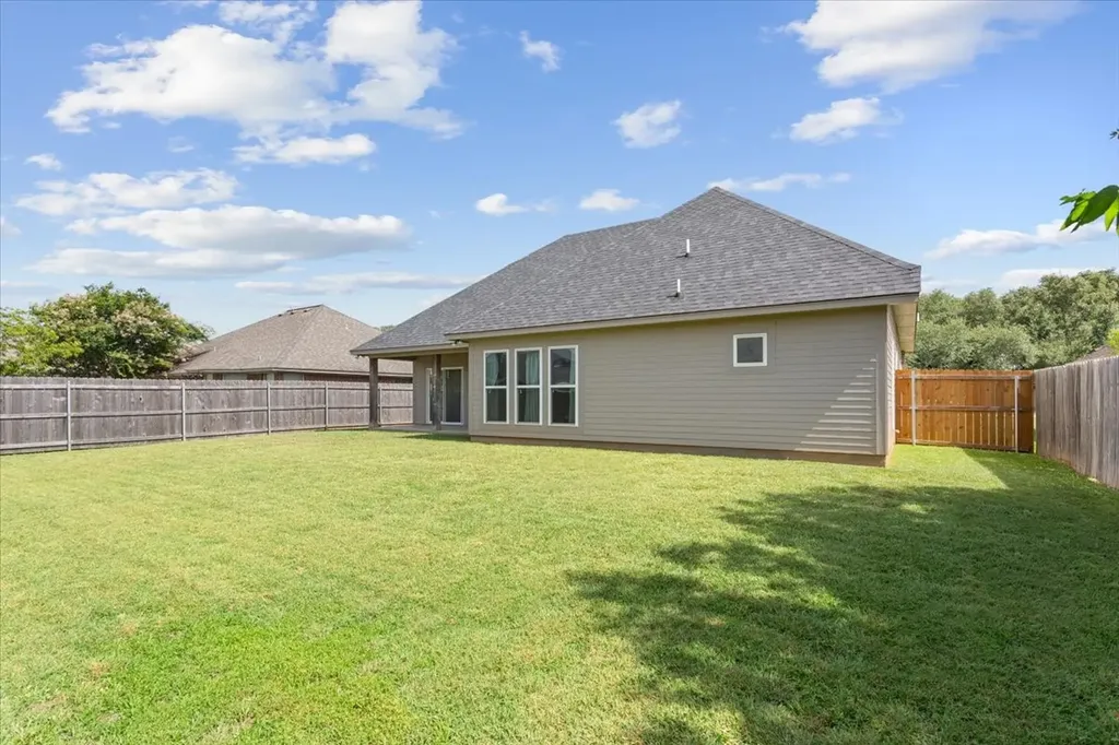 426 Alexander Hillsboro TX 76645