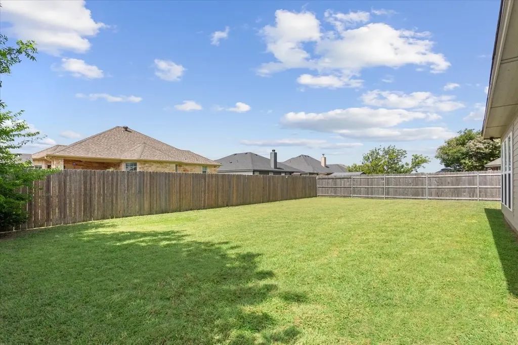 426 Alexander Hillsboro TX 76645