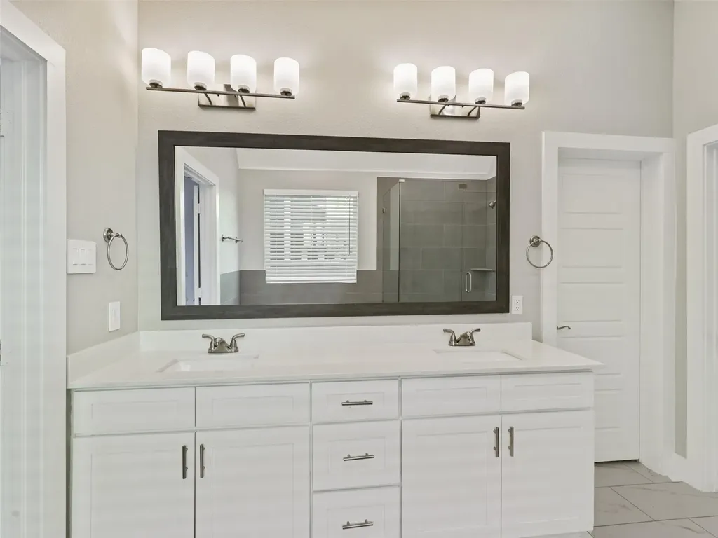 1528 Teresa Ann Lane Allen TX 75013