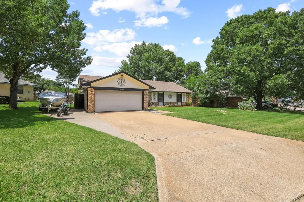3206 N Marseille Lane Sherman TX 75090
