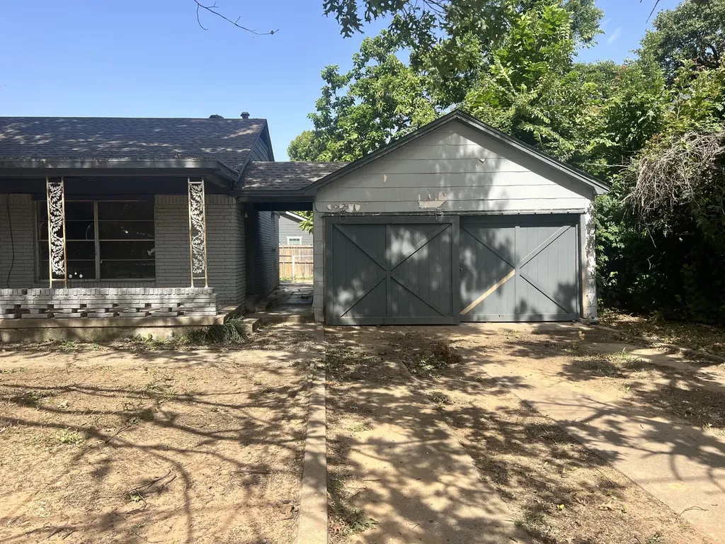 1107 Wayne Street Fort Worth TX 76117
