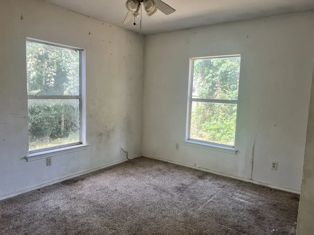 1107 Wayne Street Fort Worth TX 76117