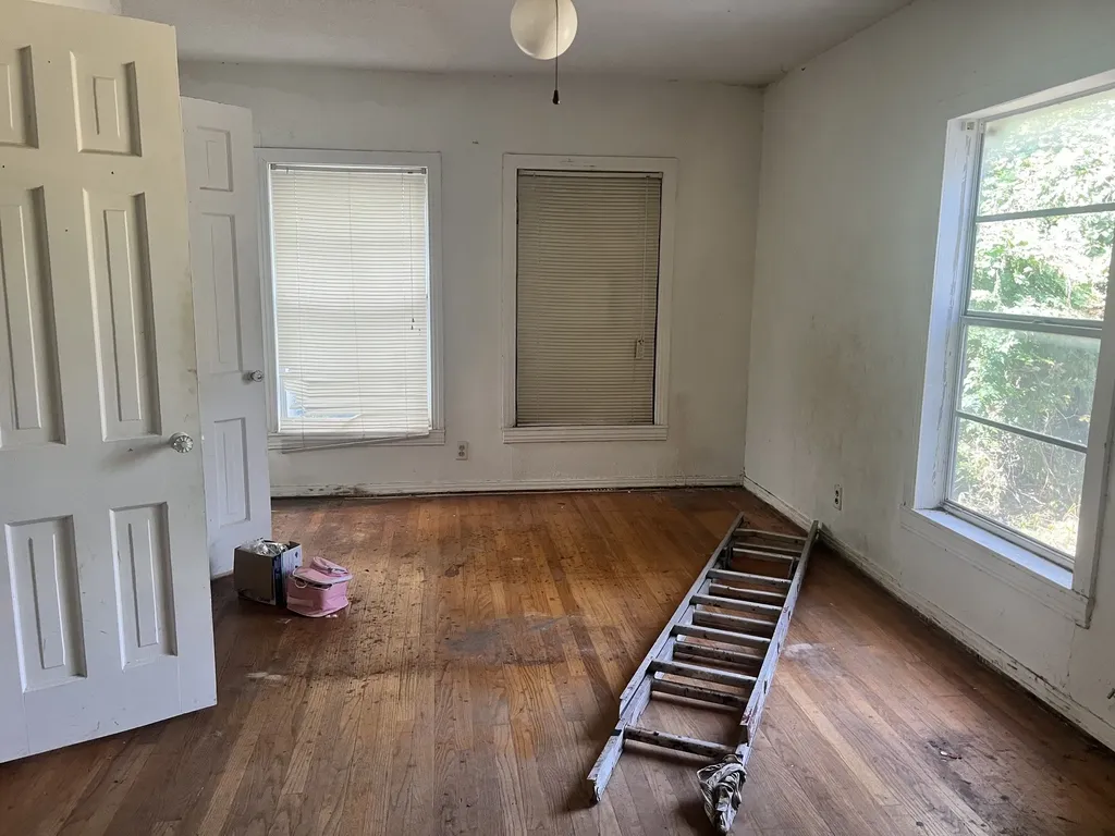 1107 Wayne Street Fort Worth TX 76117