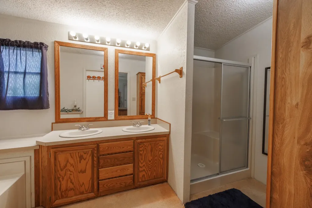 8470 County Road 254 Clyde TX 79510